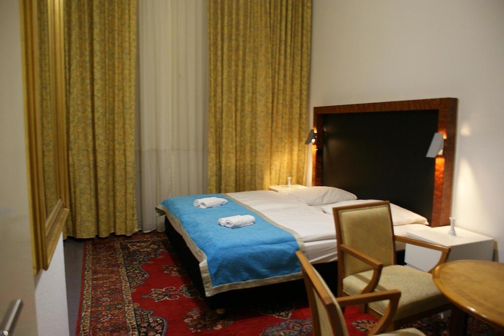 Hotel Garni Aaberna เบอร์ลิน ห้อง รูปภาพ